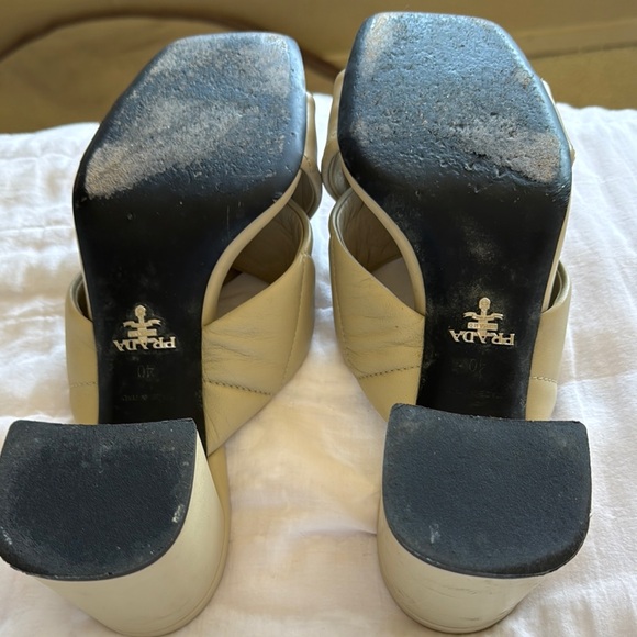 Prada Women's Cream Sandals - Picture 3 of 6